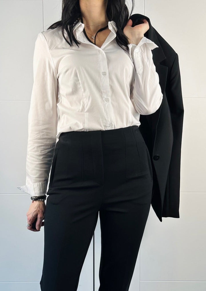 WHITE LONG SLEEVE BUTTON-UP TOP