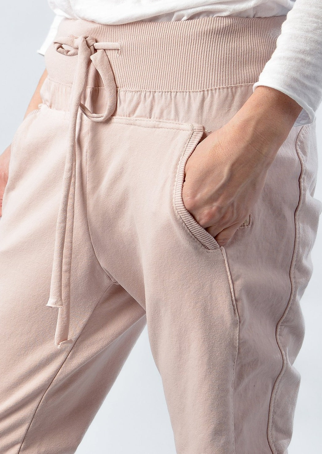 THE ULTIMATE JOGGERS - PETAL PINK