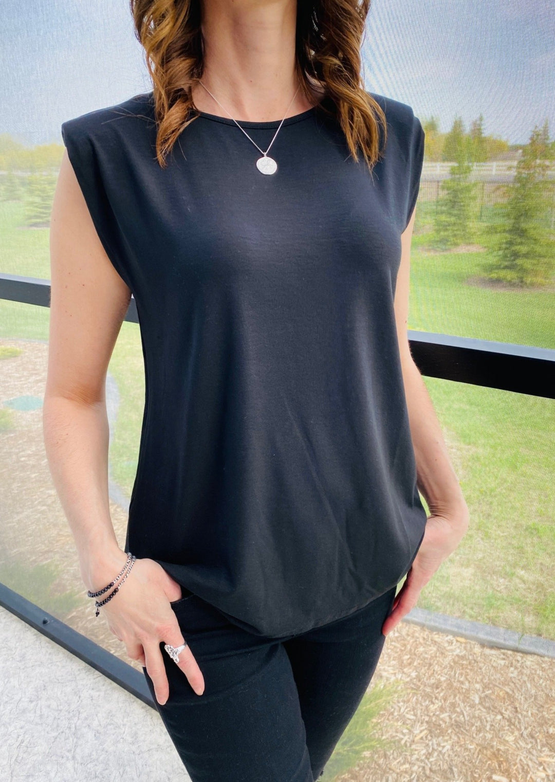JERSEY TEE WITH SHOULDER PADS