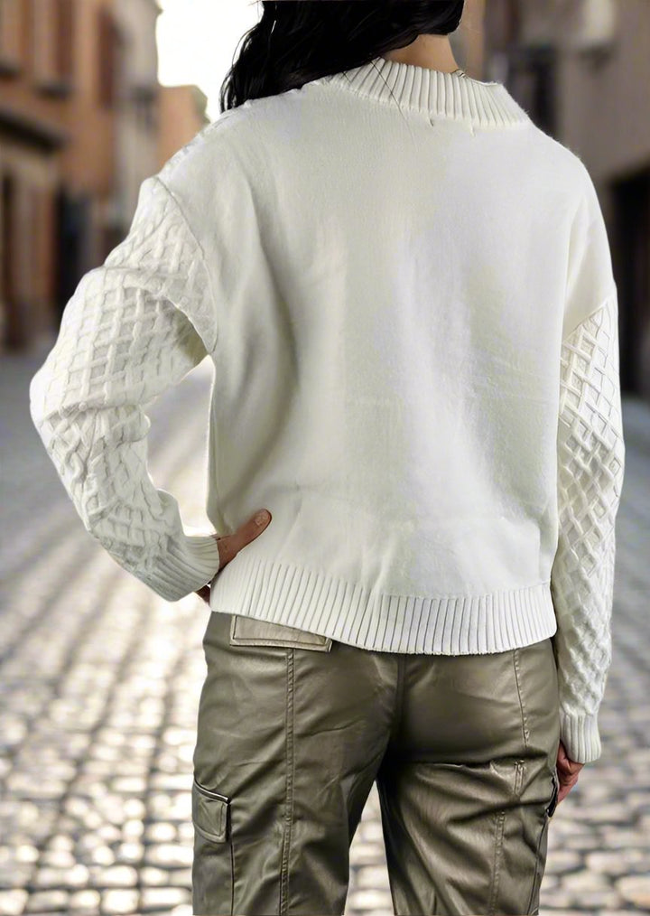 CABLE KNIT SWEATER
