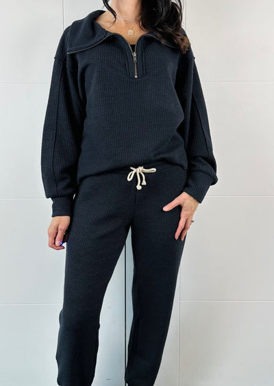 HALF ZIP PULLOVER SWEATER