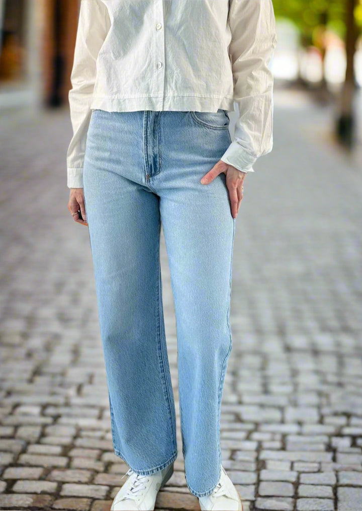 HEIDI ORGANIC LIGHT BLUE JEAN