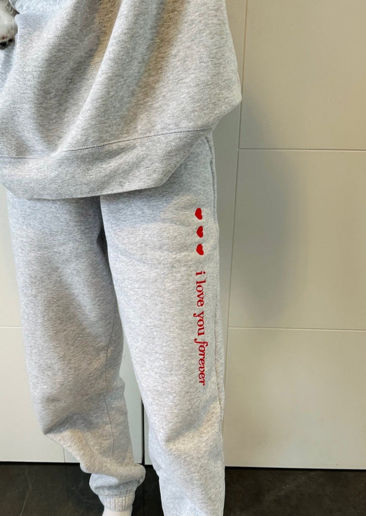 "I LOVE YOU FOREVER" OVERSIZED JOGGERS
