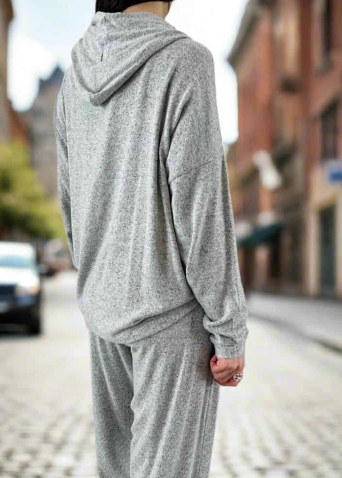 SOFT KNIT HEATHER SILVER Hooded Top