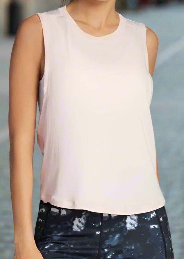 ALOE YARN CROP CROSS BACK TOP
