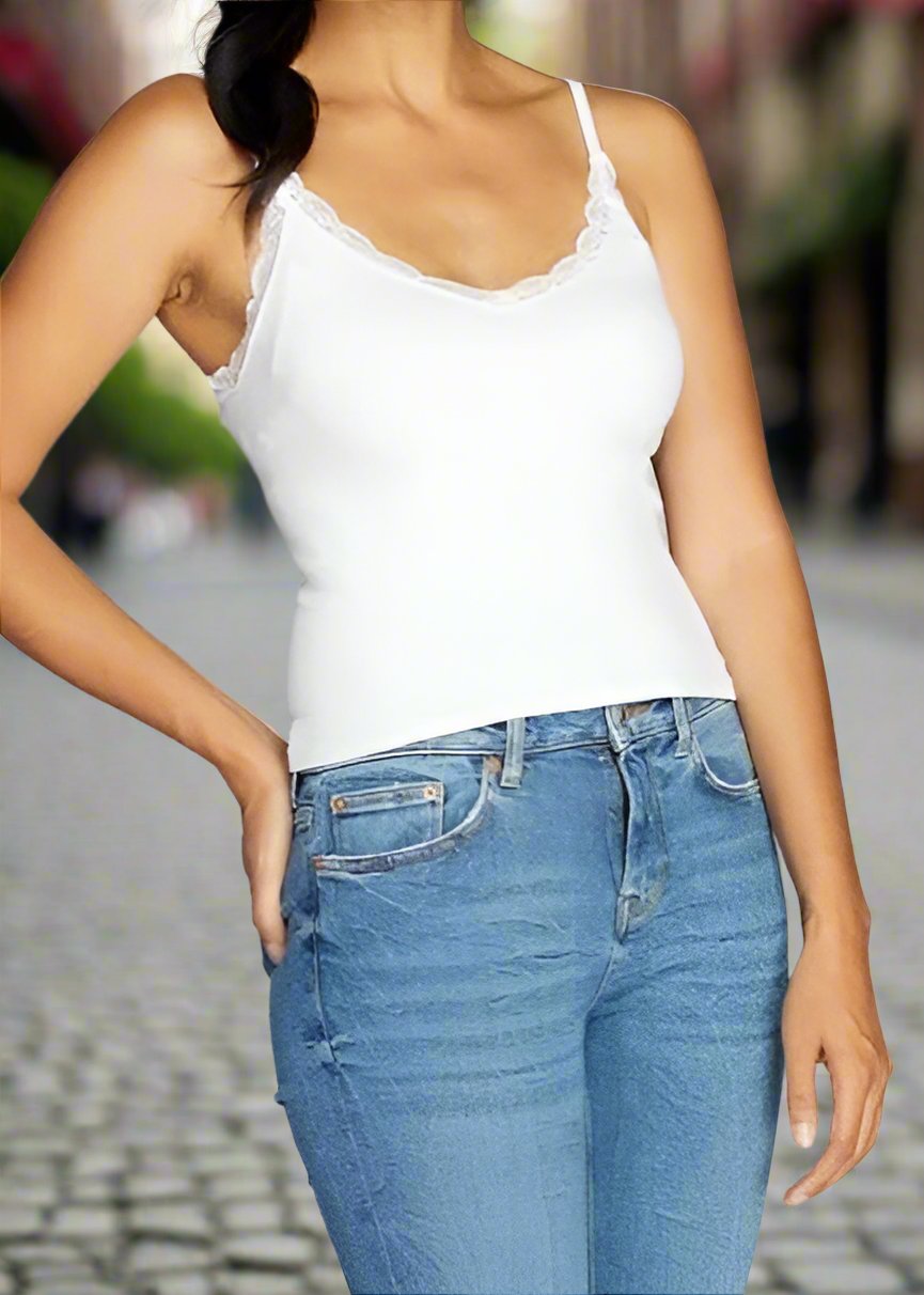 BAMBOO WHITE LACE TRIM TANK TOP