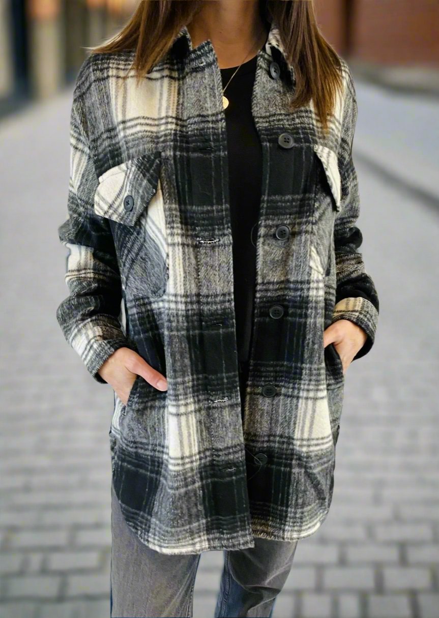 BLACK & WHITE PLAID JACKET
