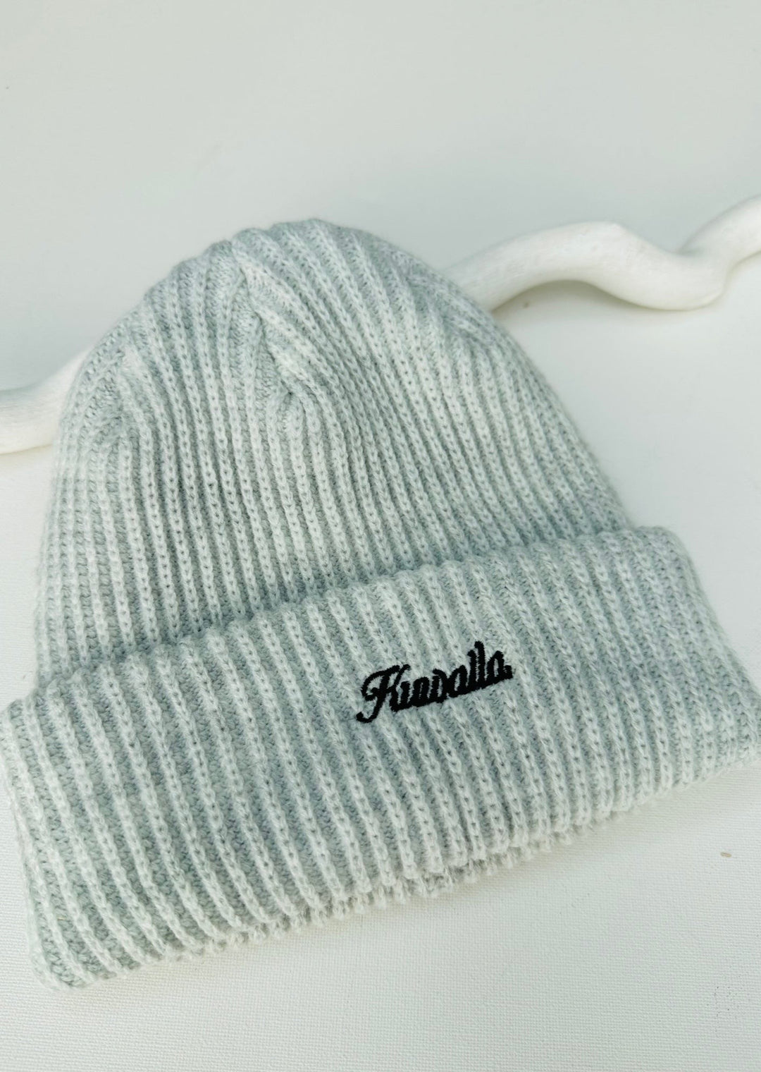 ESSENTIAL MELANGE WHITE BEANIE