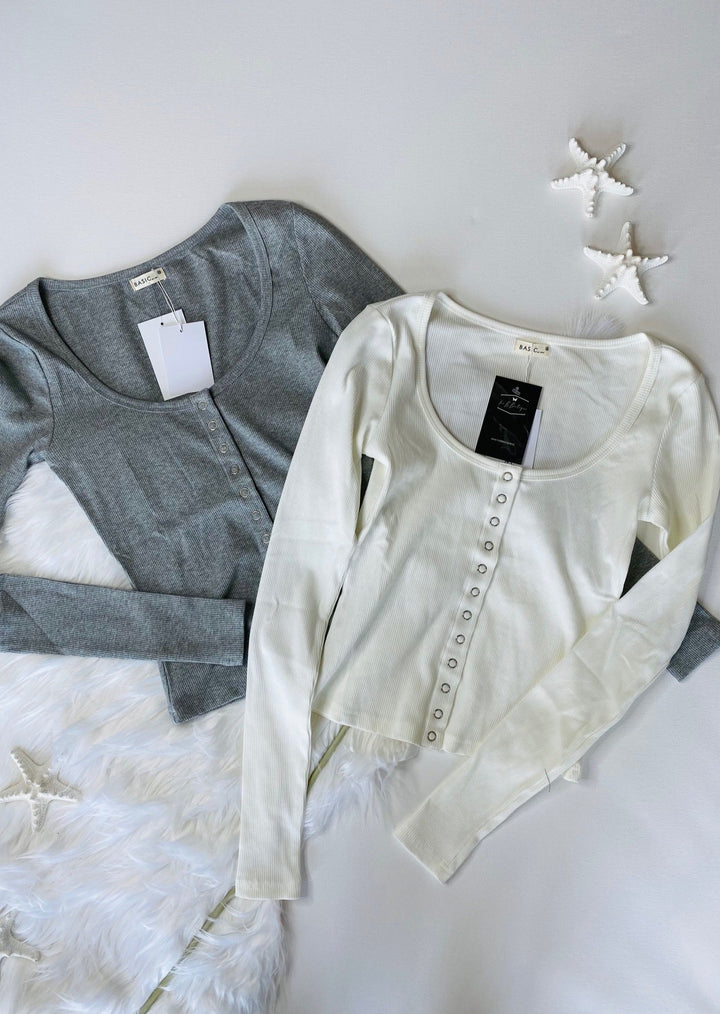 FEMME RIBBED HENLEY LONG SLEEVE TOP