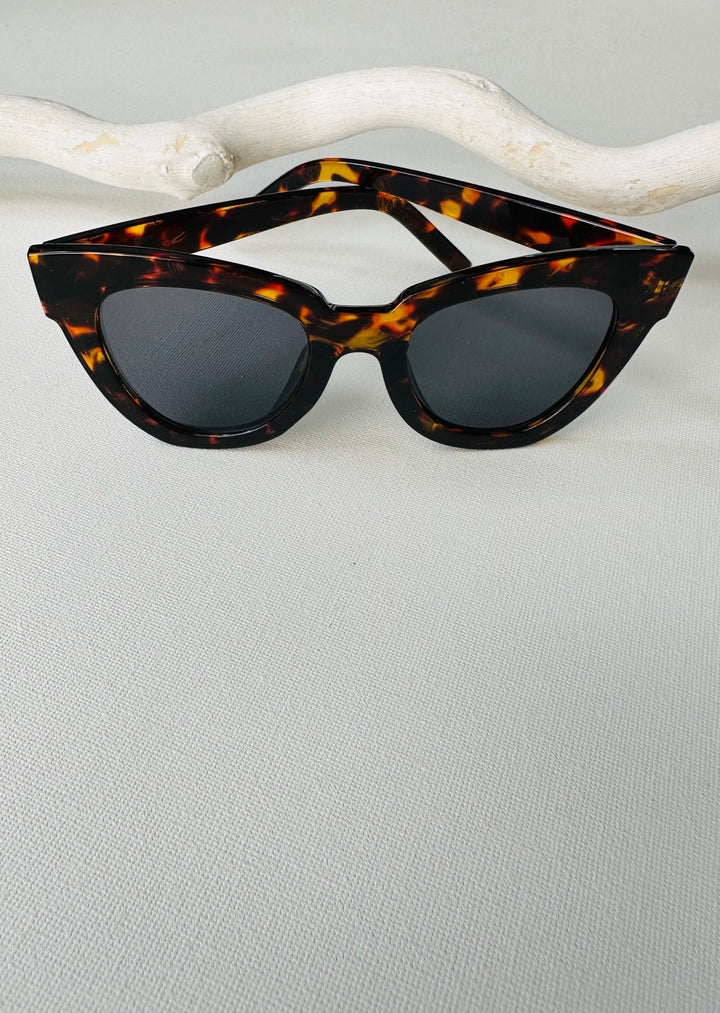 HAYLEY TORTOISE CAT EYE SUNGLASSES