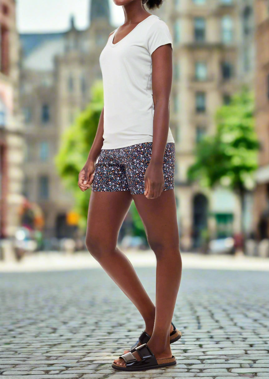 MARILYN SHORT SLEEVE V-NECK TOP