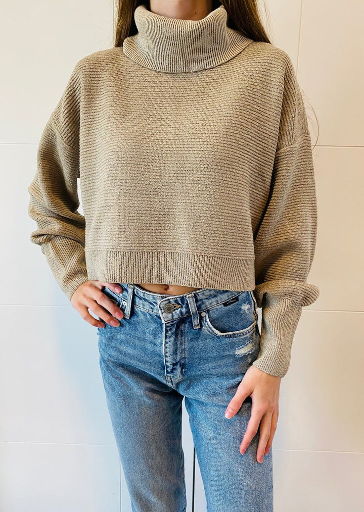 COZY CROP RIBBED SWEATER