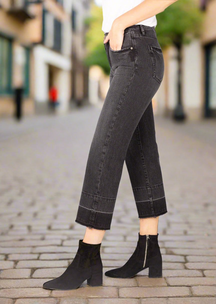 LANARK CROPPED FRAYED HEM JEANS