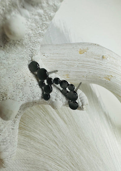 LEAH HEMATITE STUD EARRINGS