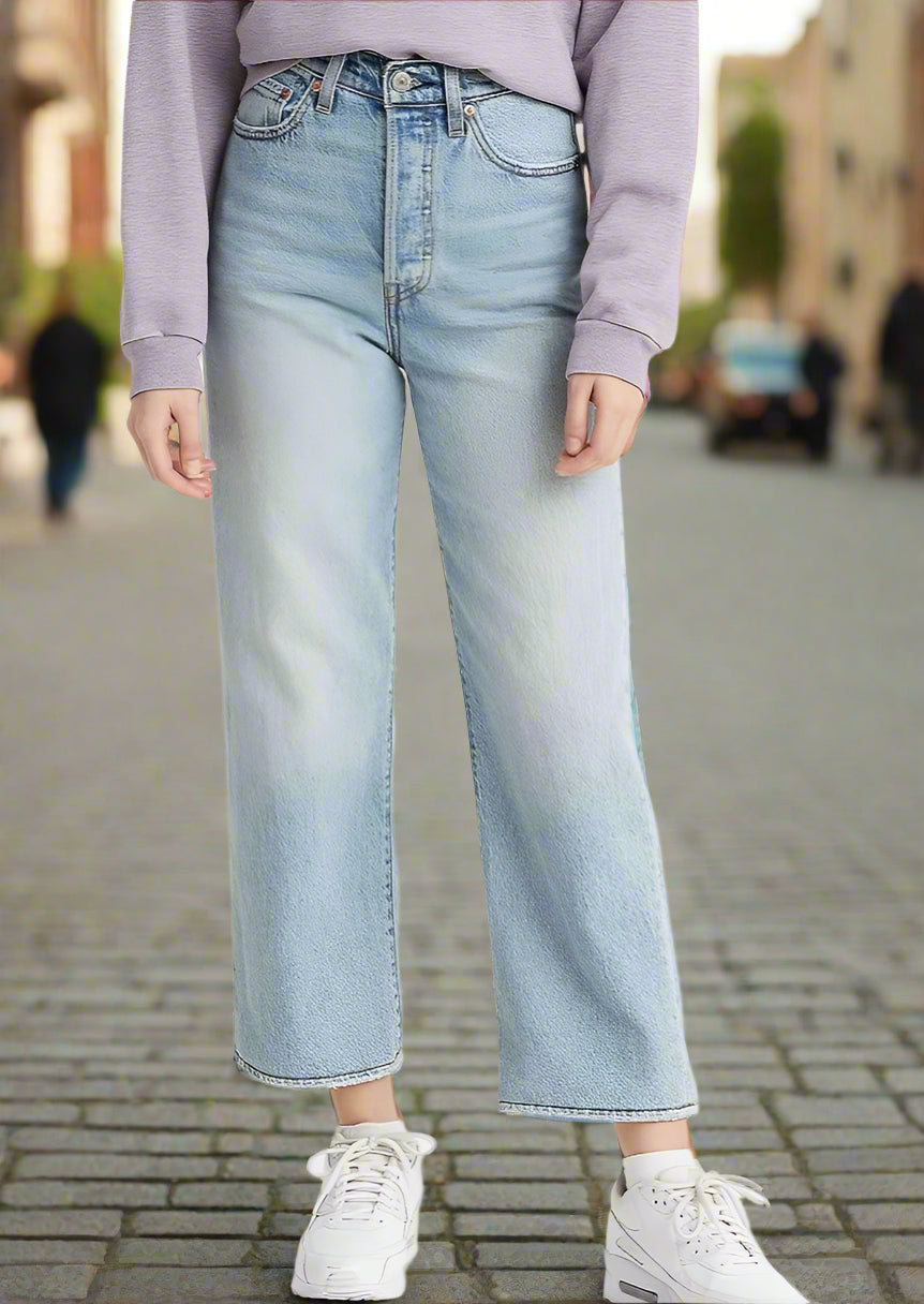 RIBCAGE STRAIGHT ANKLE JEANS