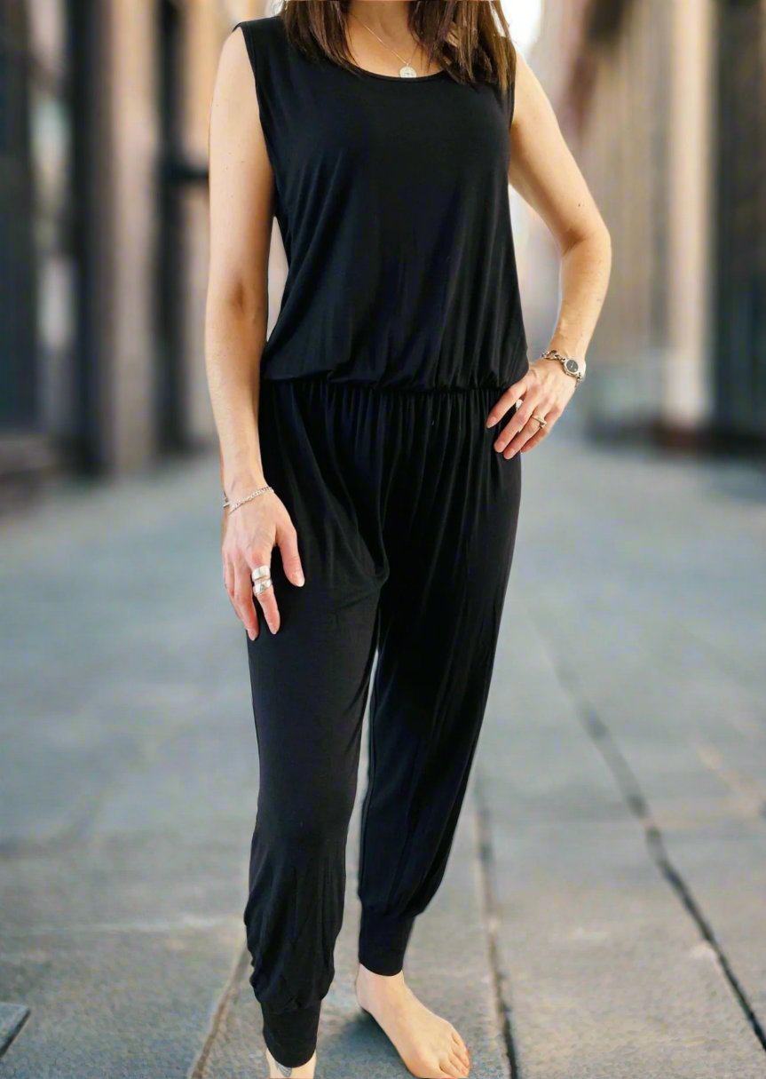 ROAD TRIP SLEEVELESS JERSEY JUMPSUIT