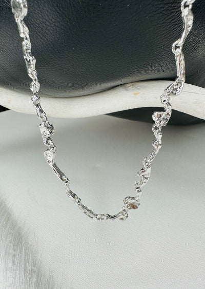 SOLIDARITY RECYCLED ORGANIC SHAPED NECKLACE