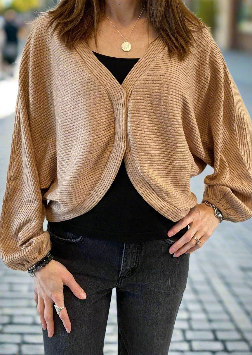 SARA SMILE CARDI