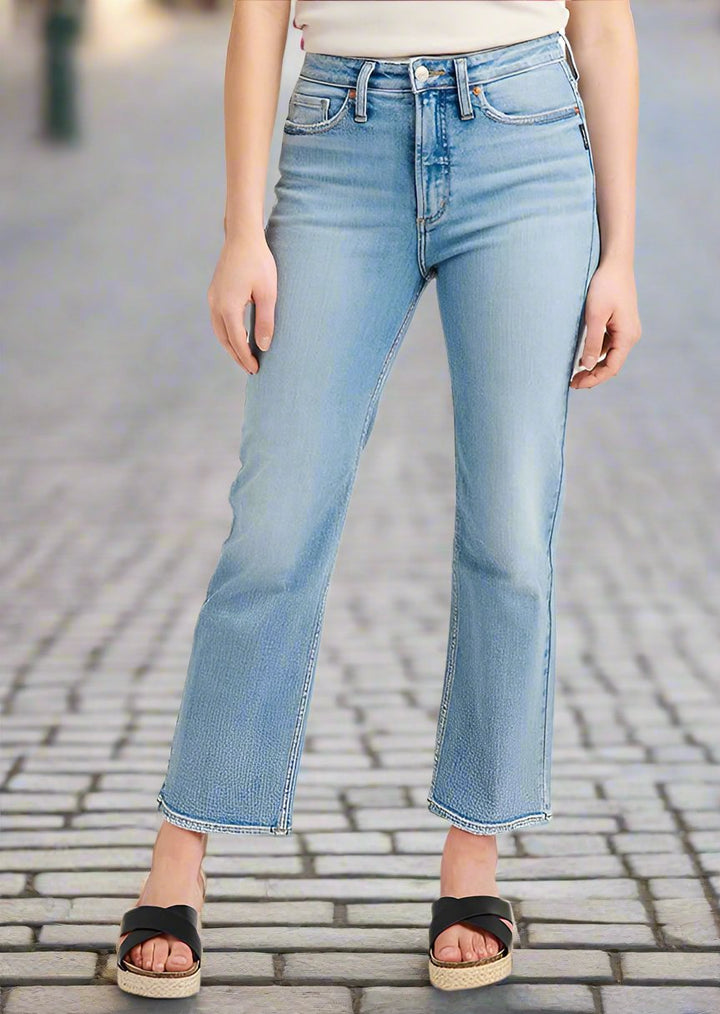 EYES ON WIDE INDIGO JEANS