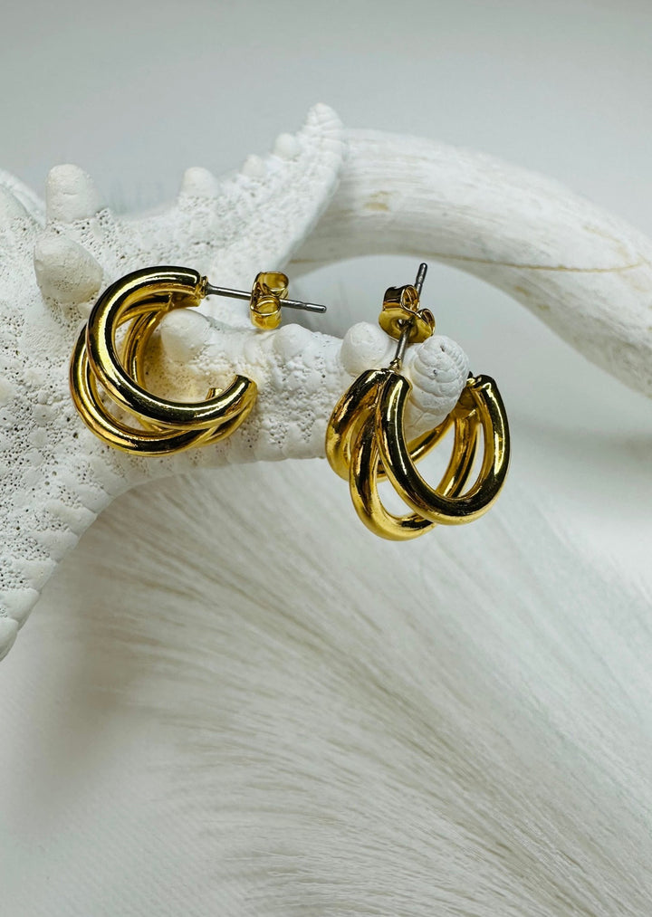 "TAKON" TRIPLE RING HOOP EARRINGS