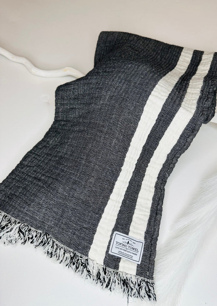 THE ARABELLA BLANKET SCARF