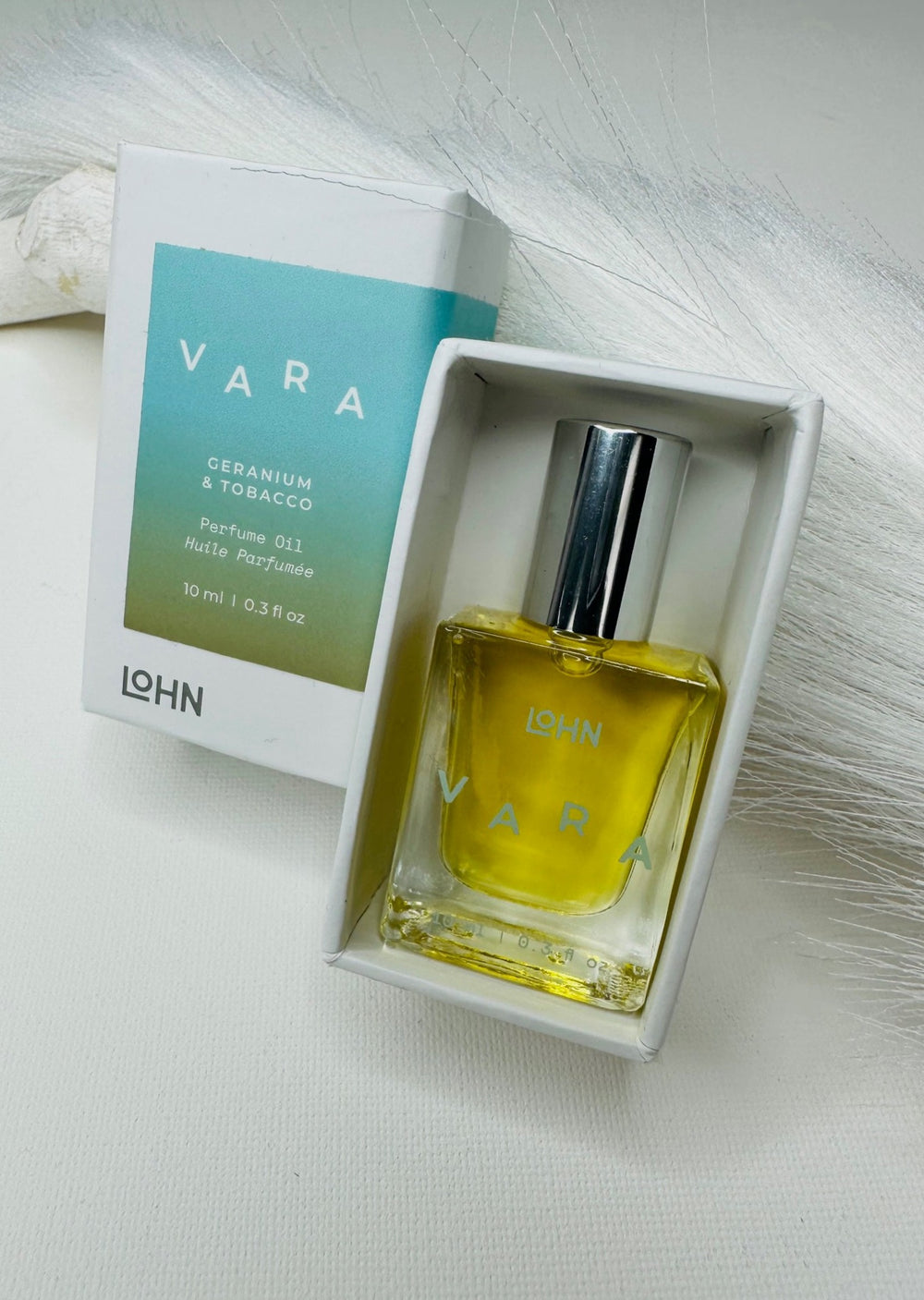 VARA PERFUME OIL